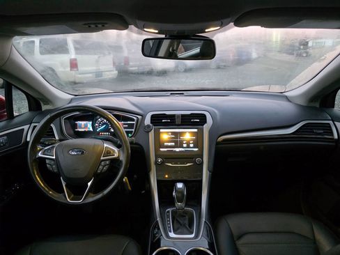 Used 2014 Ford Fusion SE w/ Equipment Group 502A image 12