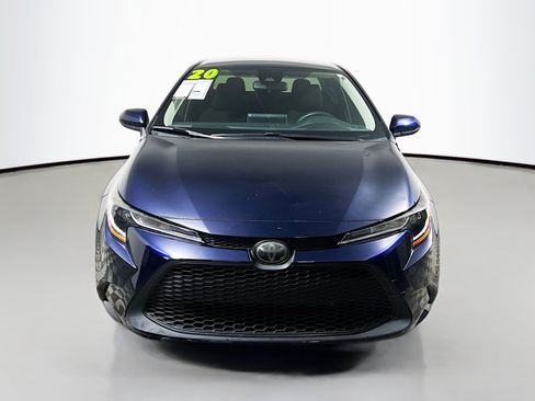 Used 2020 Toyota Corolla LE FWD image 11