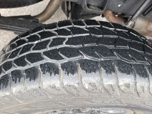 Used 2020 Toyota Tacoma SR w/ SR Convenience Package image 24