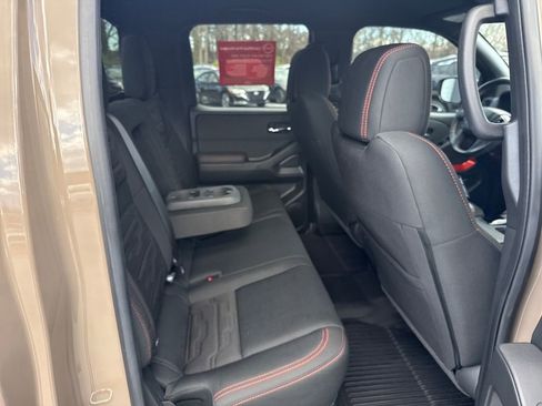 Used 2024 Nissan Frontier PRO-4X w/ Off-Road Protection Package image 30
