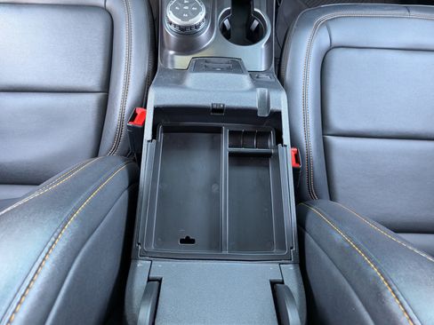 Used 2022 Ford Bronco Badlands AWD/4WD image 34