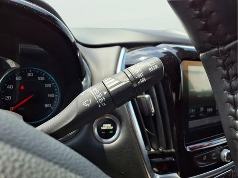 Certified 2018 Chevrolet Traverse LT FWD image 20