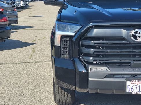 Used 2025 Toyota Tundra SR5 image 3