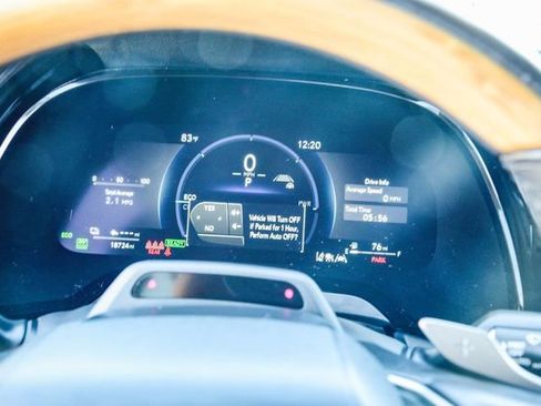 Used 2025 Lexus RX 450h AWD w/ Luxury Package image 28