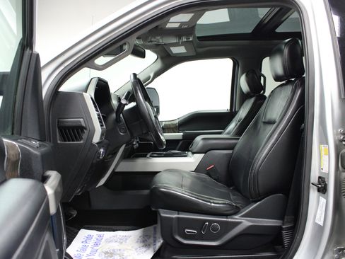 Used 2019 Ford F250 Lariat w/ Lariat Ultimate Package image 8