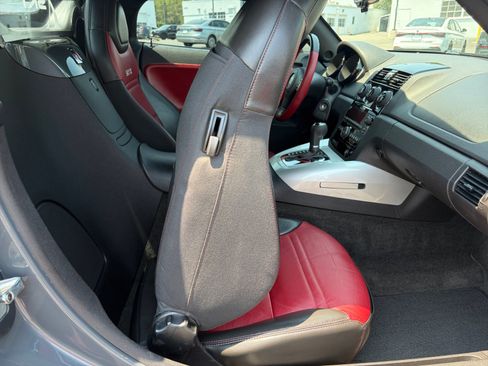 Used 2009 Saturn Sky Red Line RWD image 18