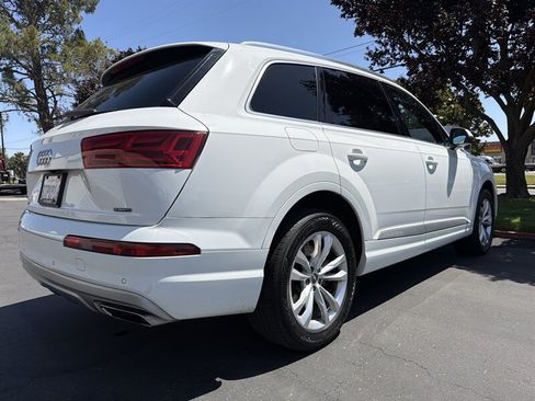 Used 2017 Audi Q7 2.0T Premium AWD/4WD image 13