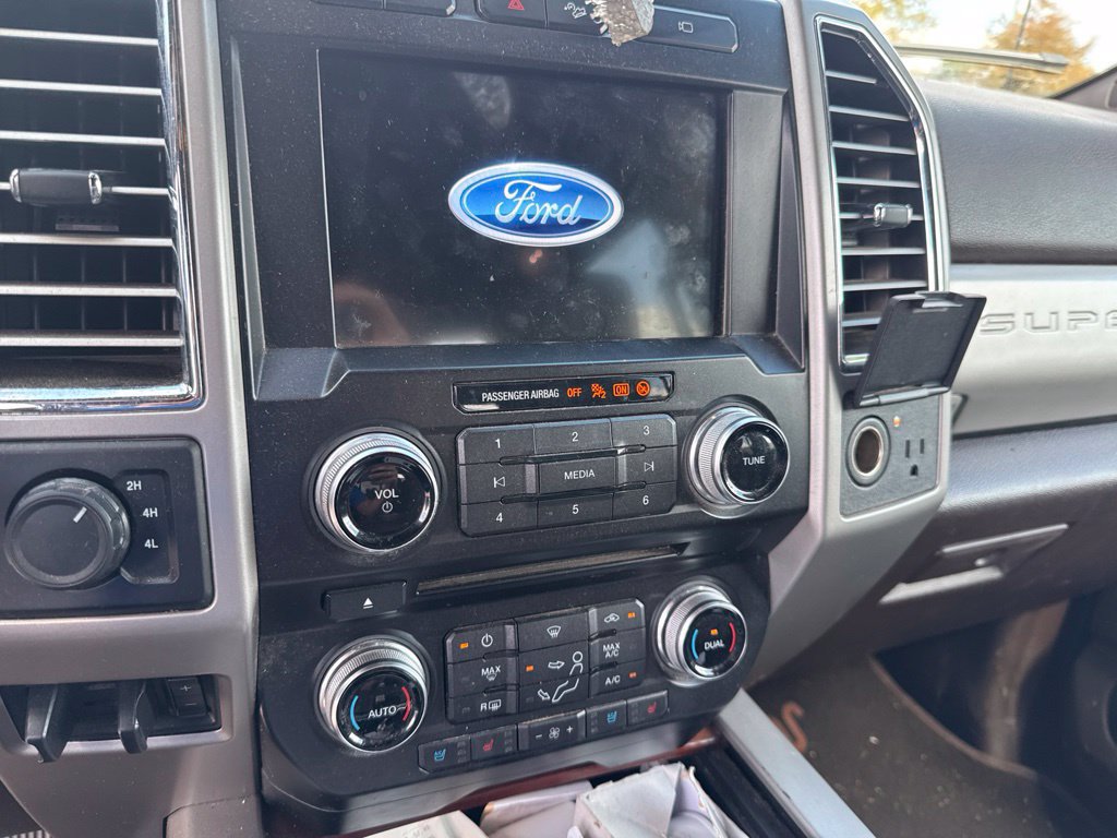 Used 2017 Ford F450 King Ranch w/ King Ranch Ultimate Package AWD/4WD image 13