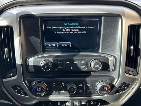 Used 2018 GMC Sierra 1500 SLT image 36