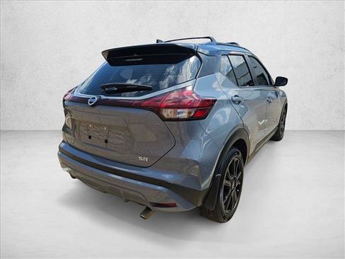 Used 2021 Nissan Kicks SR w/ Interior Electronics Package FWD image 4