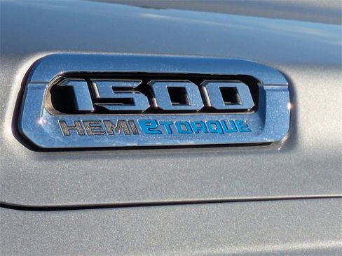 Used 2022 RAM 1500 Laramie image 11