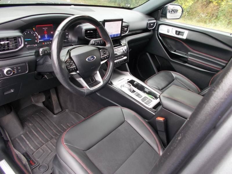 Used 2022 Ford Explorer ST-Line RWD image 29