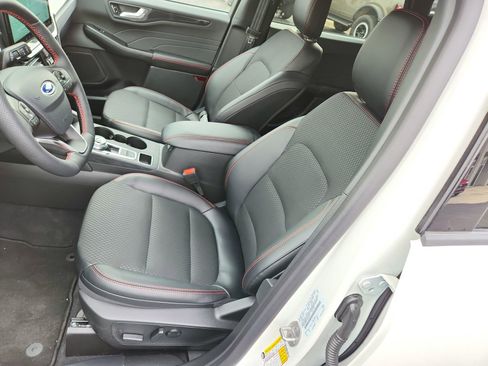 New 2026 Ford Escape ST-Line w/ Tech Pack #1 image 12