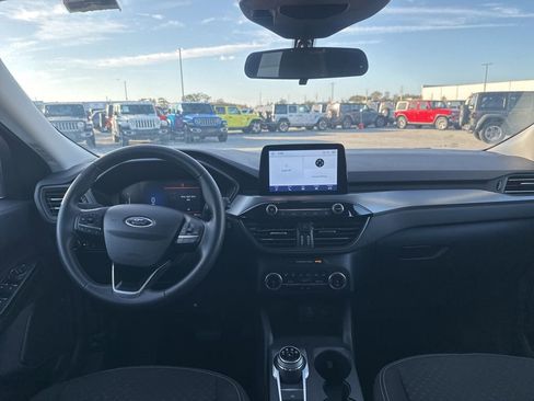 Used 2024 Ford Escape Active image 13