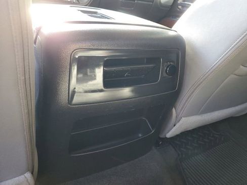 Used 2018 GMC Sierra 1500 SLT w/ SLT Premium Package image 17