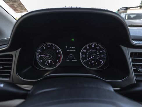 Used 2020 Hyundai Elantra SE FWD image 10