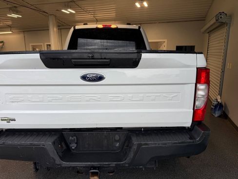 Used 2021 Ford F250 XL w/ Power Equipment Group AWD/4WD image 5