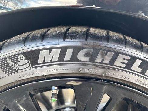 Certified 2025 Cadillac CT5 V Blackwing w/ Super Cruise 1 Package image 31