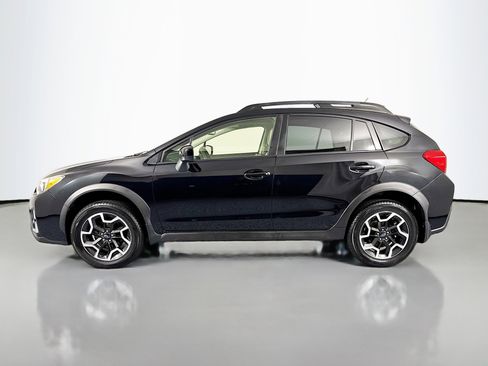 Used 2016 Subaru Crosstrek 2.0i Premium w/ Moonroof Package AWD/4WD image 8