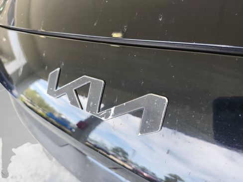 Used 2022 Kia Forte LXS FWD image 28