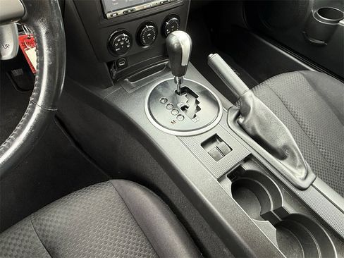 Used 2007 MAZDA MX-5 Miata Touring image 25