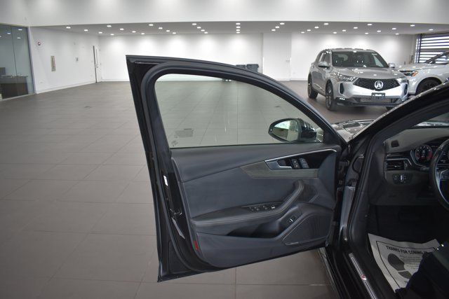 Used 2023 Audi A4 2.0T Premium Plus w/ Premium Plus Package AWD/4WD image 9