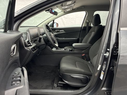 Certified 2024 Kia Sportage LX AWD/4WD image 13