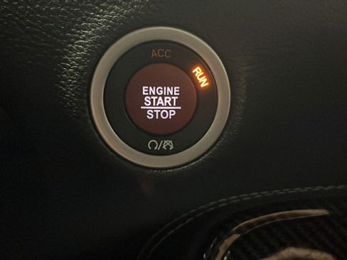 Used 2019 Dodge Challenger SRT Hellcat Redeye RWD image 29