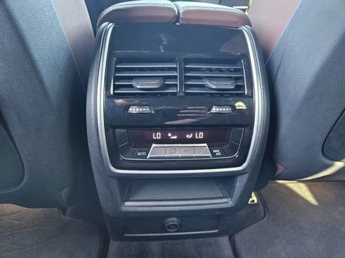 Used 2019 BMW X5 xDrive40i w/ Convenience Package AWD/4WD image 30