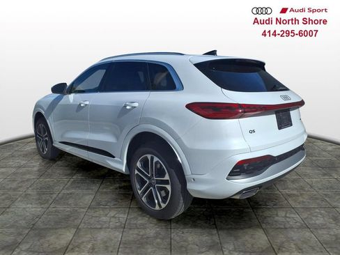 Used 2025 Audi Q5 Premium Plus w/ Premium Plus AWD/4WD image 4
