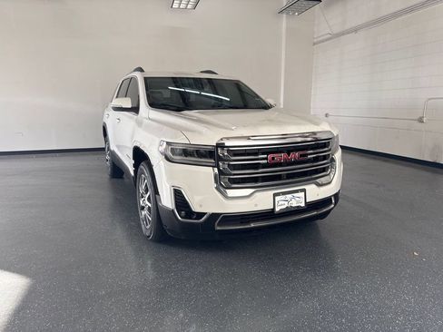 Used 2020 GMC Acadia SLT w/ Driver Alert Package II AWD/4WD image 1