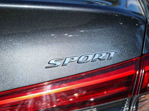 Certified 2024 Honda Civic Sport image 11