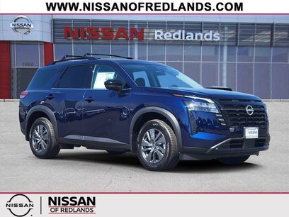 New 2026 Nissan Pathfinder SV w/ Cargo Package
