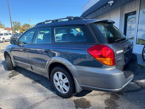 Used 2005 Subaru Outback 2.5i image 4