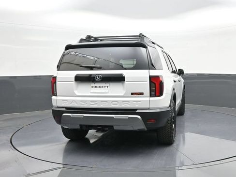 Used 2026 Honda Passport TrailSport Elite image 11