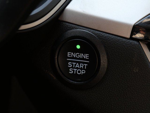 Used 2022 Ford Escape SE FWD image 26