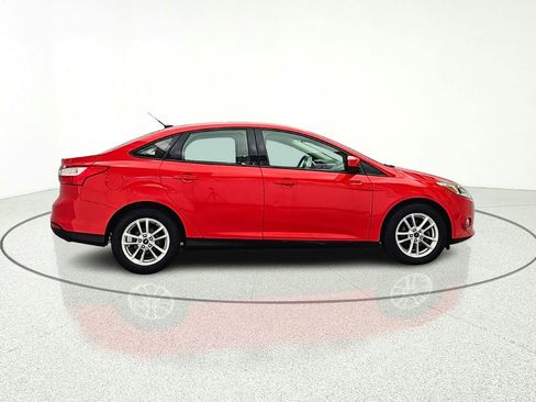 Used 2012 Ford Focus SE FWD image 8