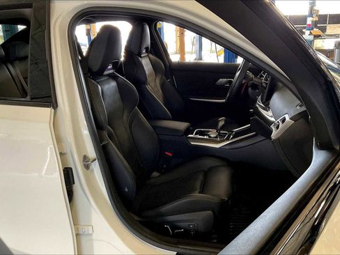 Used 2025 BMW M3 Competition image 8