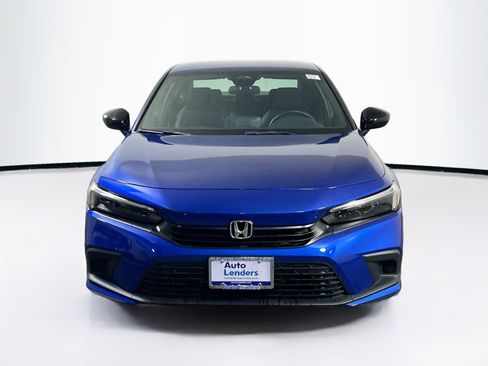 Used 2023 Honda Civic Sport image 2