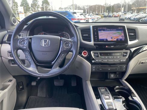 Used 2018 Honda Pilot Elite image 13