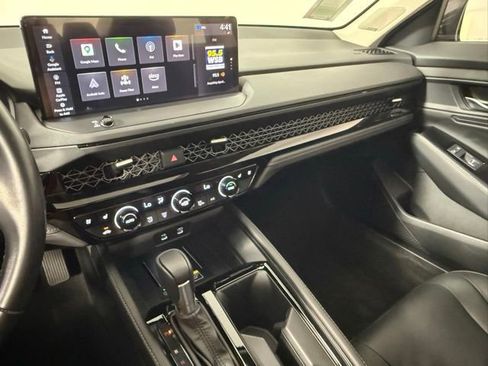 Used 2023 Honda Accord Touring image 24