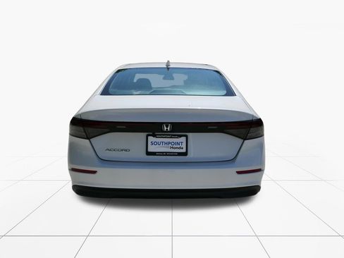 New 2026 Honda Accord LX image 7