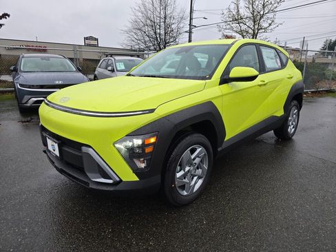 New 2026 Hyundai Kona SE image 3