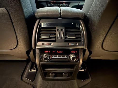 Used 2018 BMW X5 xDrive40e image 12