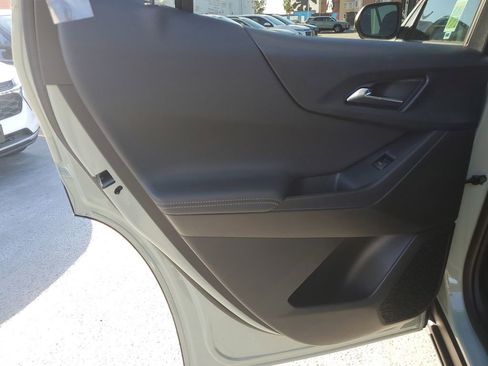 New 2026 Chevrolet Equinox LT image 14