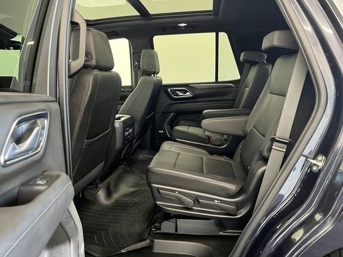 Used 2023 Chevrolet Tahoe LT w/ LT Signature Plus Package image 12