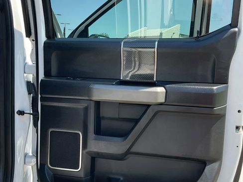 Used 2018 Ford F150 Raptor w/ Equipment Group 802A Luxury AWD/4WD image 39