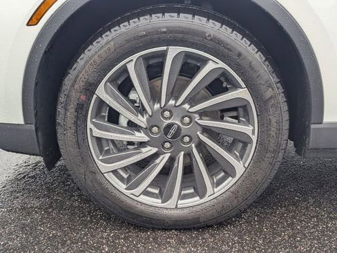 New 2026 Lincoln Corsair Reserve image 9