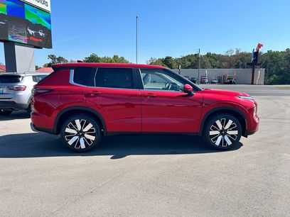 New 2025 Mitsubishi Outlander SE