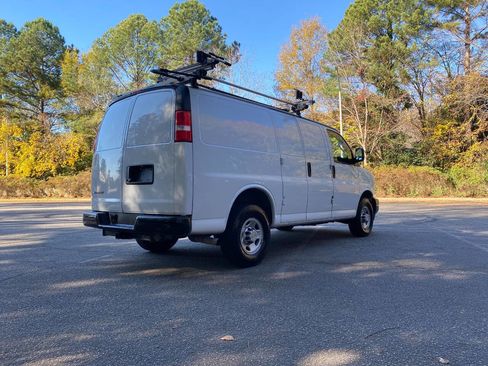 Used 2020 Chevrolet Express 2500 w/ Driver Convenience Package image 5